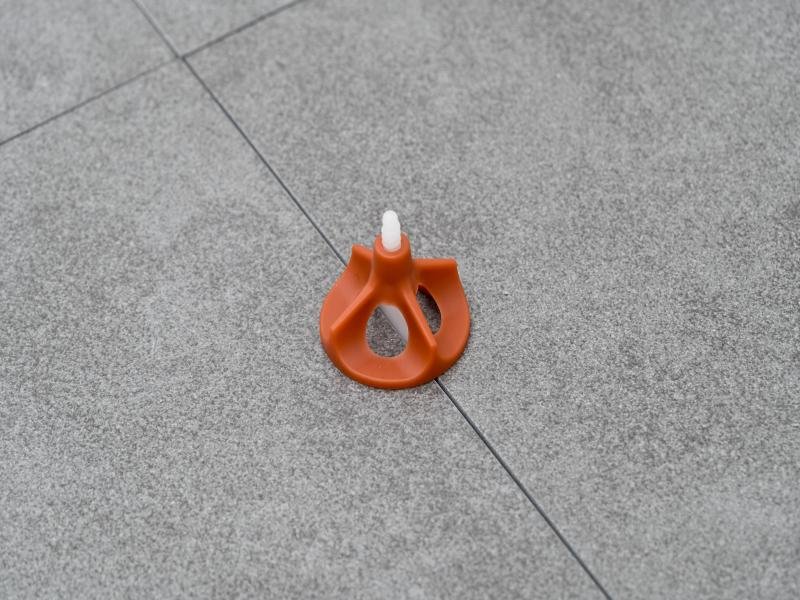 Roscas VITE RLS en bolsas de 100 / 300 / 900 und.