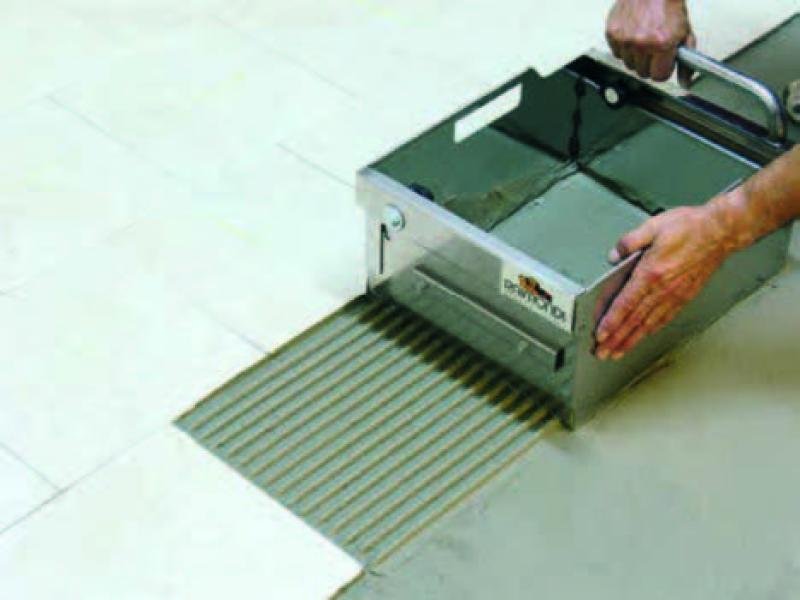 Pareja de llanas con dientes 6X6 - 12X12 MM (Colombo)